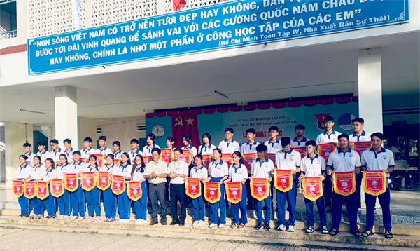 Hình ảnh tại trường28