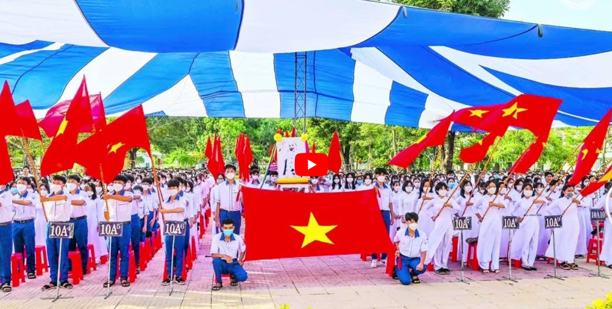 Kỉ niệm 35 năm thành lập trường THPT Hàm Thuận Nam - Chi đoàn 11a10